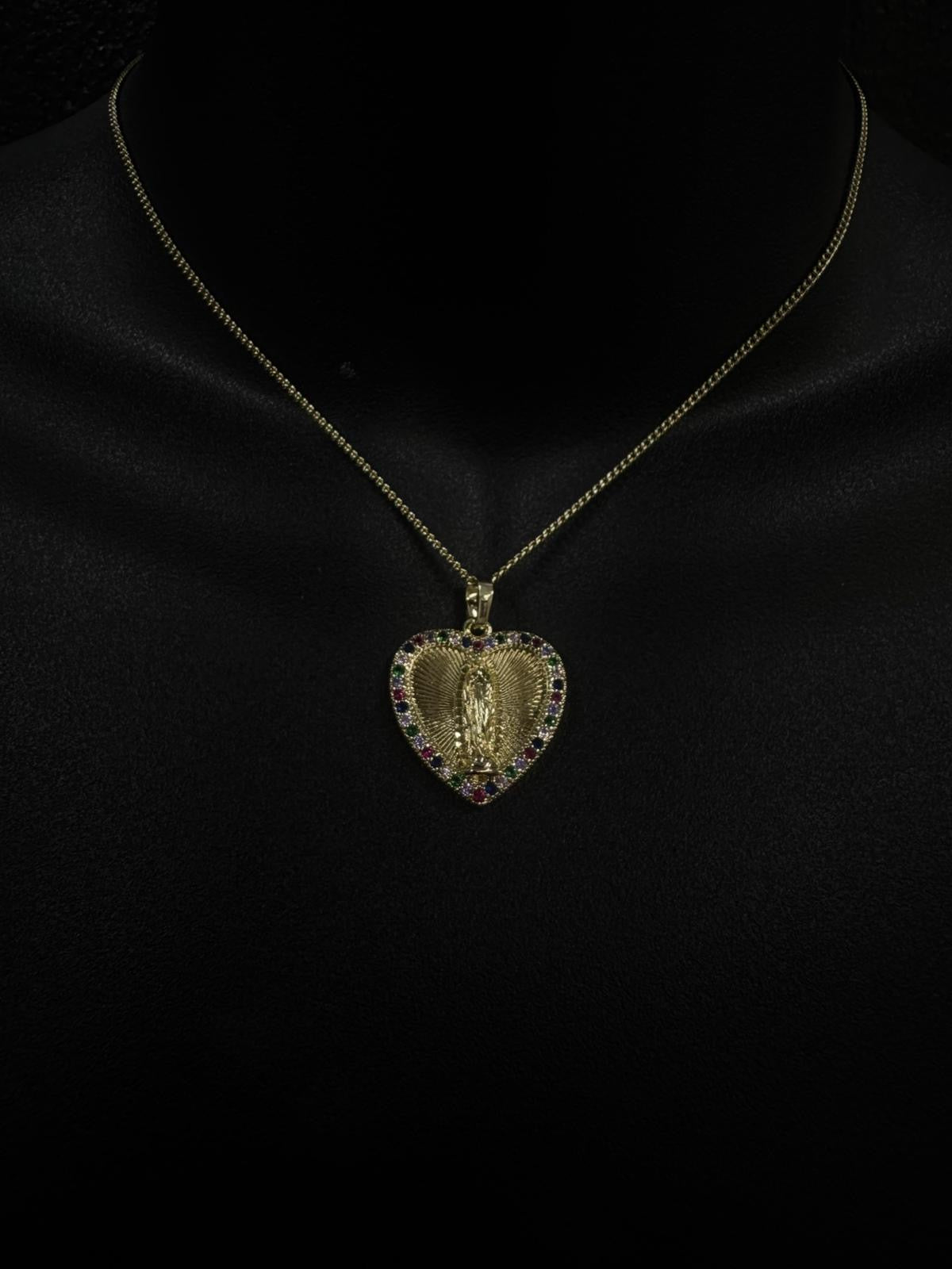 Cadena de corazon con Guadalupe