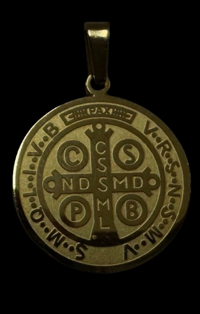 Dije "San Benito" Circular